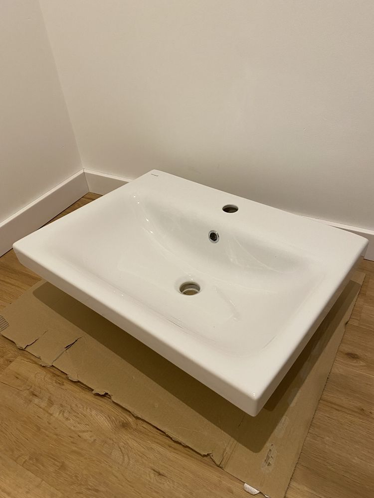 Szafka z umywalką Medley 60 cm Cersanit biały połysk