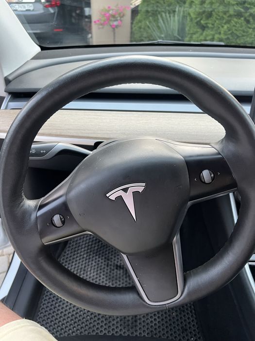 TESLA Y 2021 Dual motors