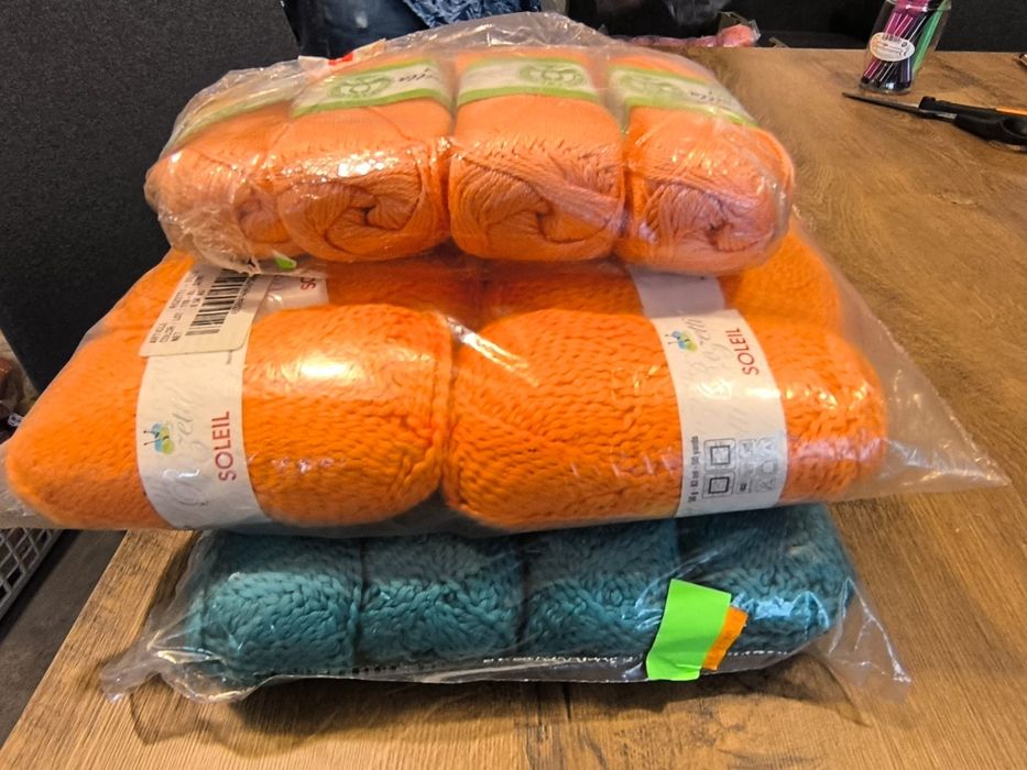 Sprzedam Włóczkę  Mylja. 50. gram po likwidacji Pasmanteri ikwidacji