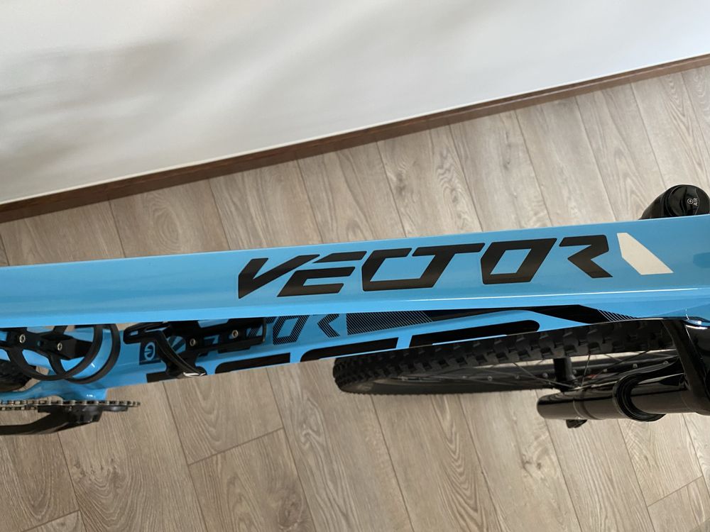 Bicicleta BTT deed carbono M