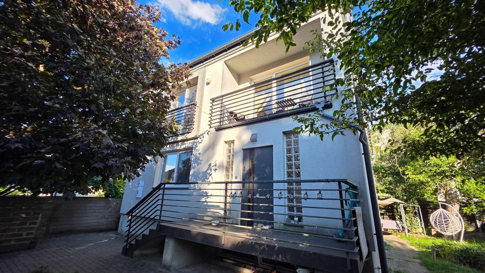 Sprzedam dom w Łomiankach