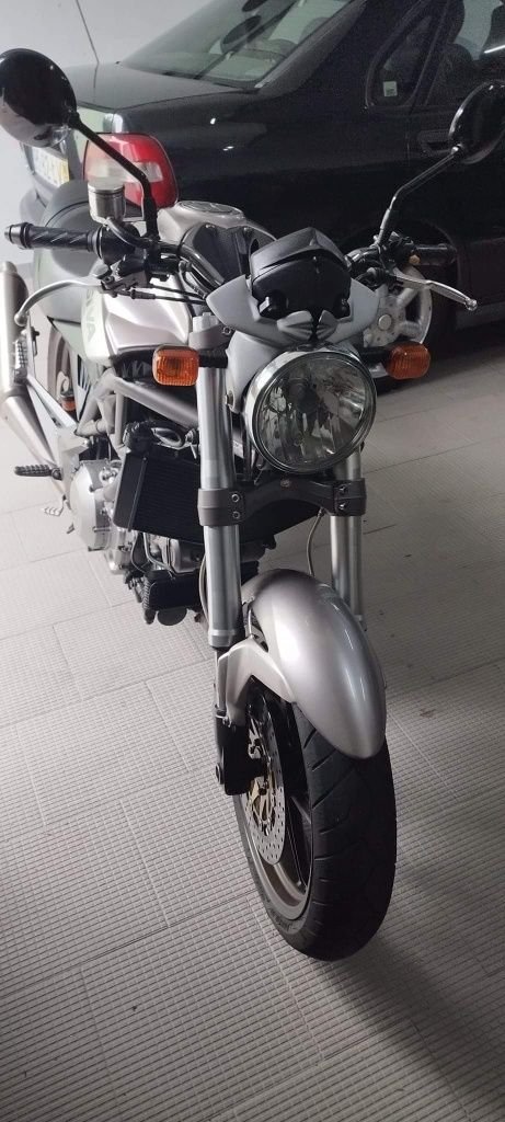 Cagiva raptor 1000