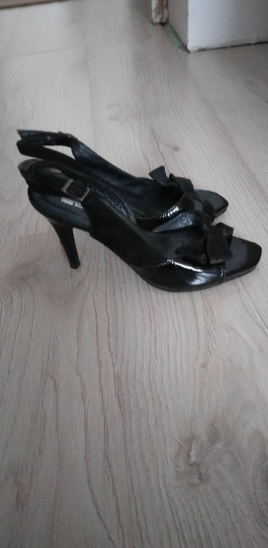 Buty damskie szpilki 35