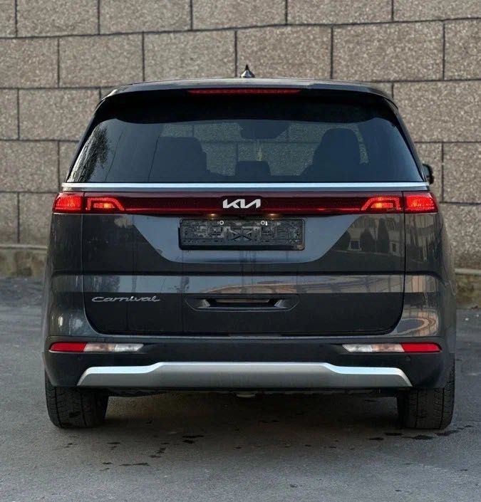 2022 KIA Carnival 2.2 дизель