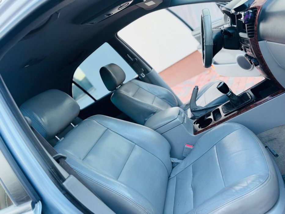 Kia sorento 2.5 дізель в гарному стані