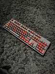 Teclado gamer Volcano