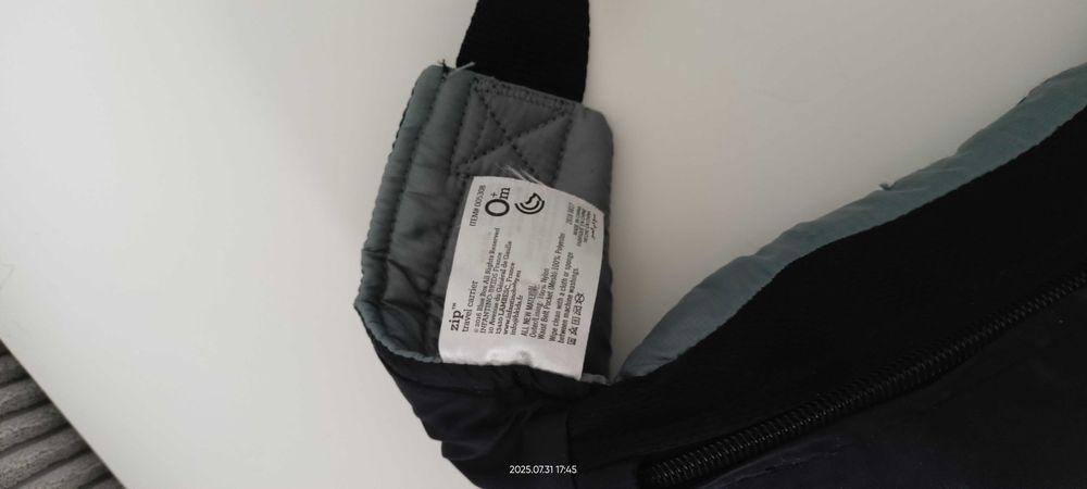 Infantino Nosidełko Ergonomiczne z torbą -pasek nerka podróżne 5-18kg