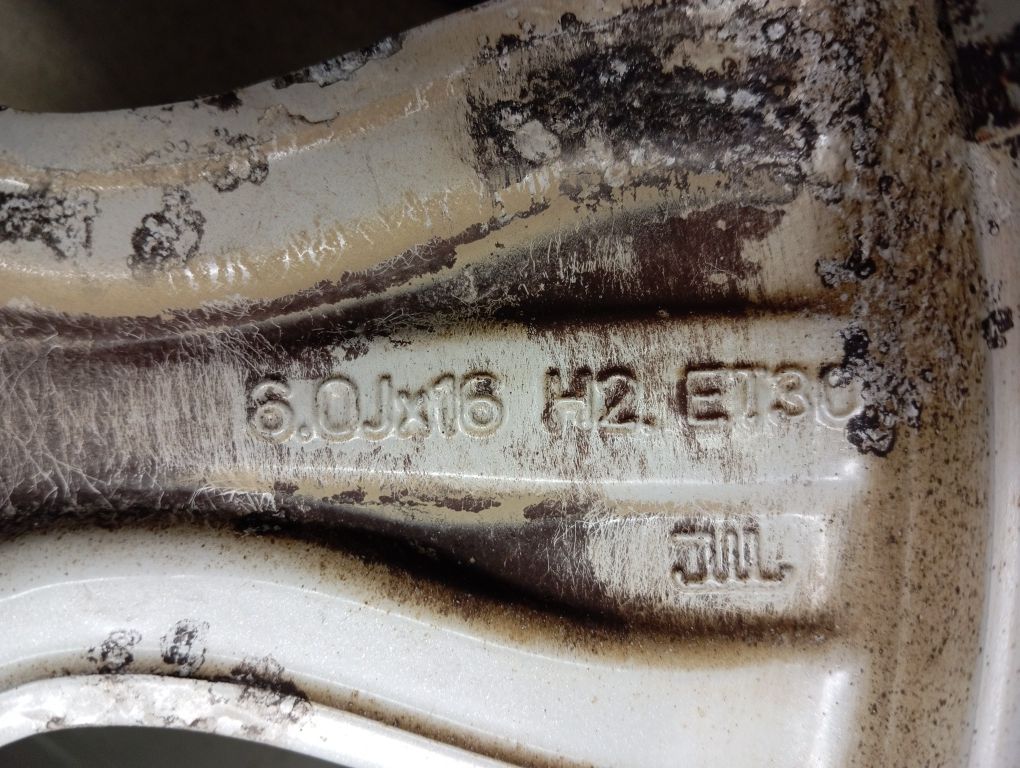 Felgi 6Jx16 ET 30 5x100 Audi Seat Vw