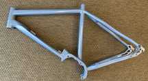 Rama roweru elektrycznego Price 27,5 do silnikow Shimano steps