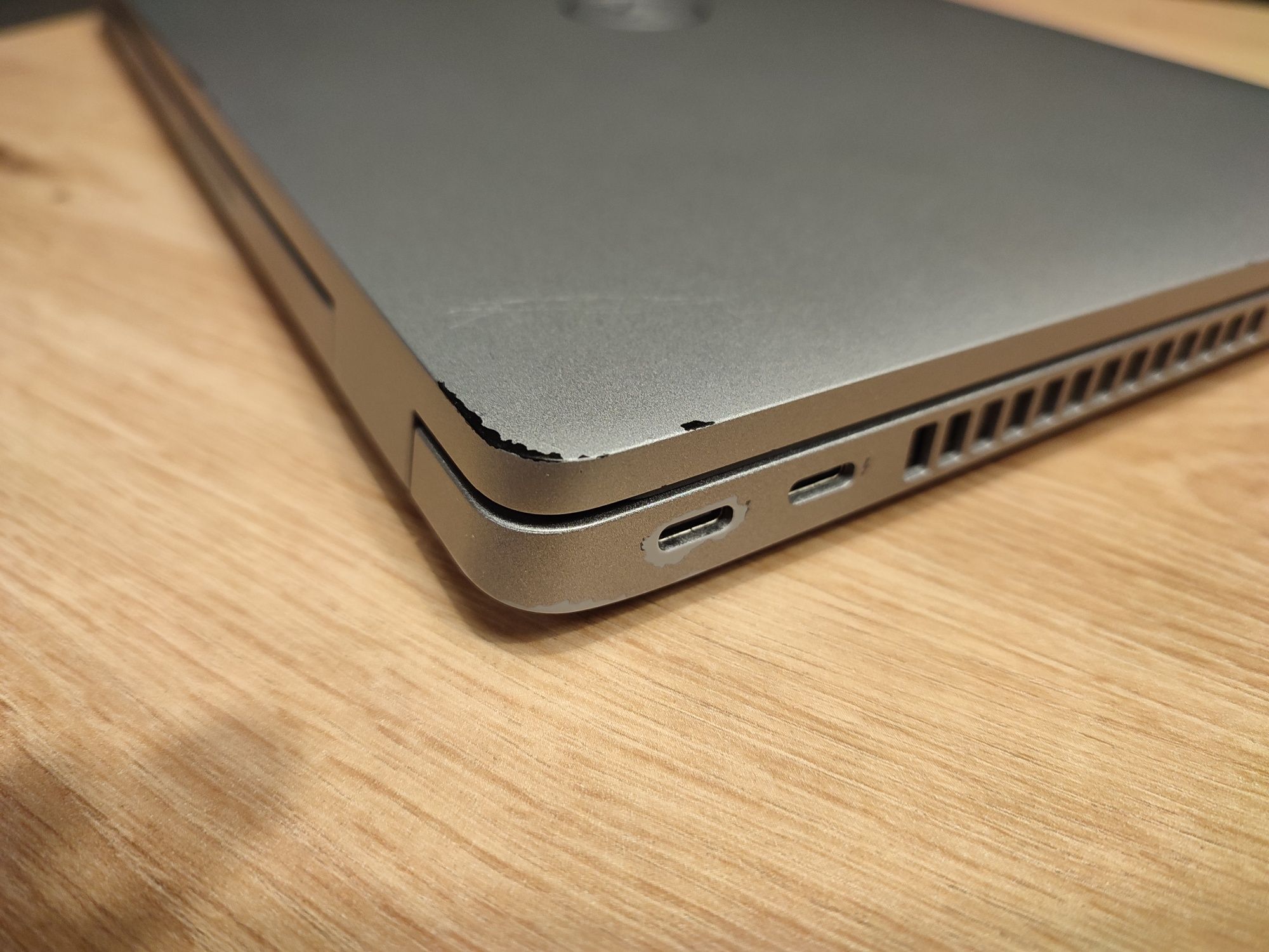 Laptop Dell Latitude 5420 - używany