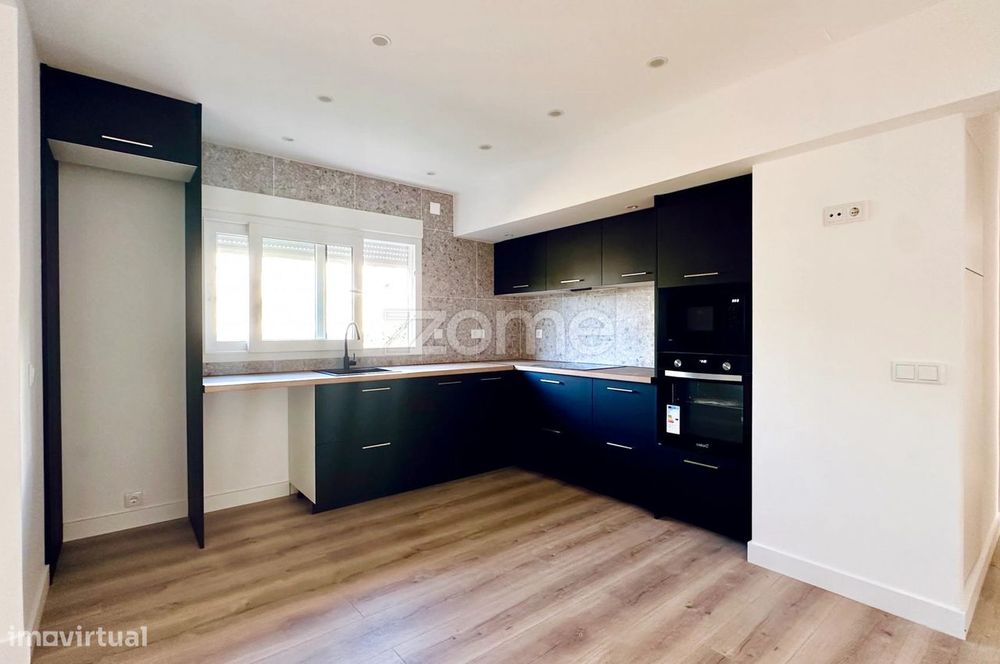 Apartamento T4 Renovado – Estilo Clean, Moderno e Pronto a Habitar.