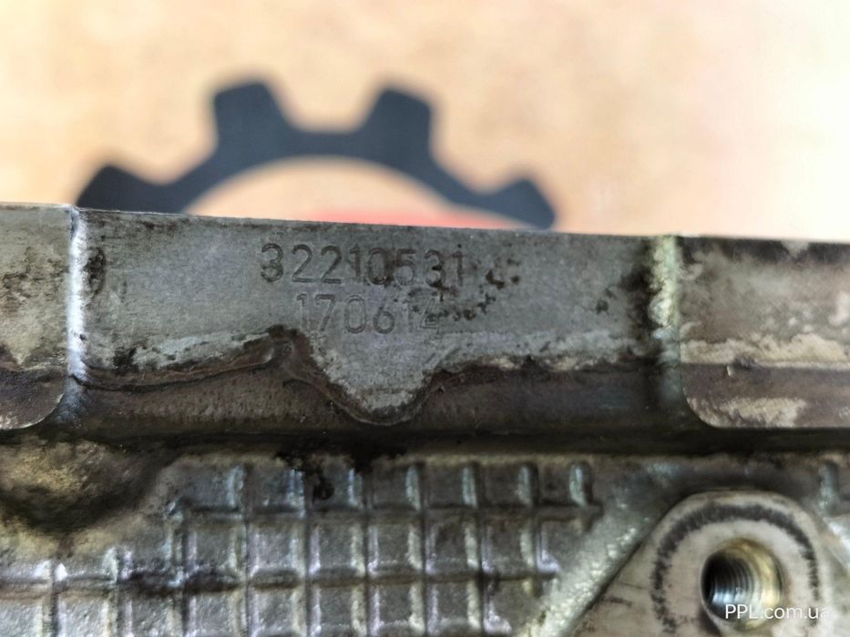 BMW 3 F30 11-19 F10 F20 2.0 D B47 головка блока цилиндров ГБЦ 8513709