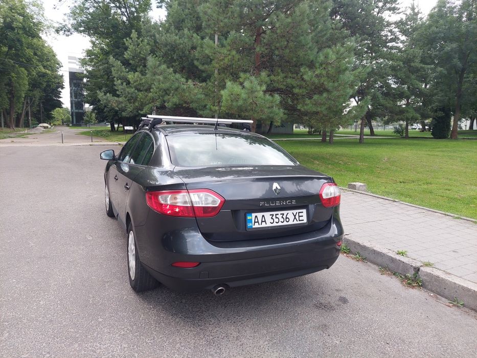 Рено Флюенс 2011р. 1.6 автомат, газ/бензин