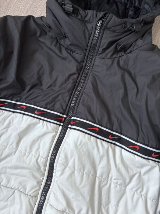 Пуховик Nike therma-fit