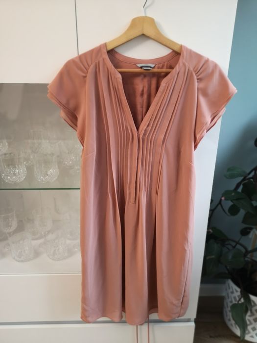Sukienka damska xl 42 H&M hm pudrowy róż prosta elegancka z dekoltem w