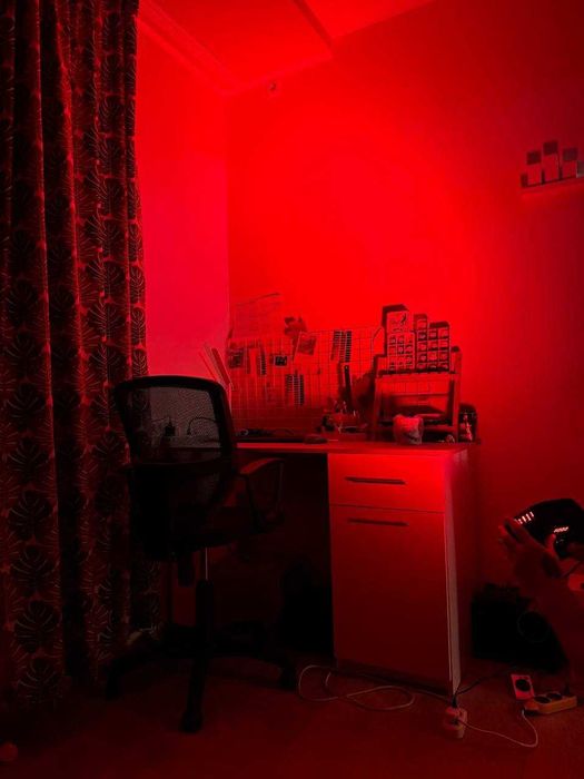 Парик, прожектор Ied par. RGB. DMX.