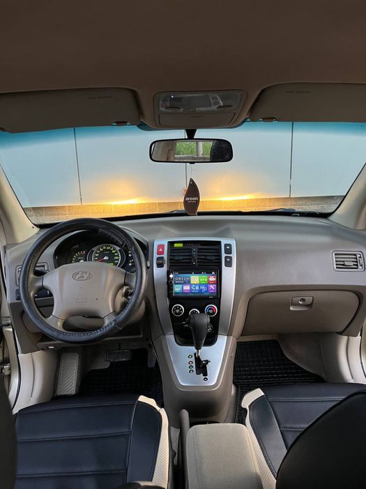Hyundai Tucson 2006 рік