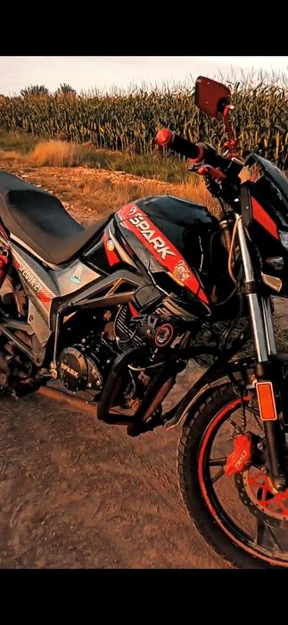Spark R-27 В хорошому стані,читайте опис.