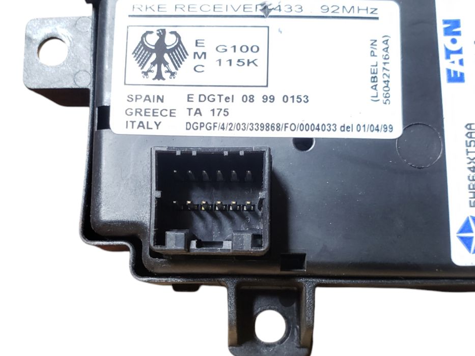 Блок управления стеклоподёмников пассажирский Jeep Grand разборка