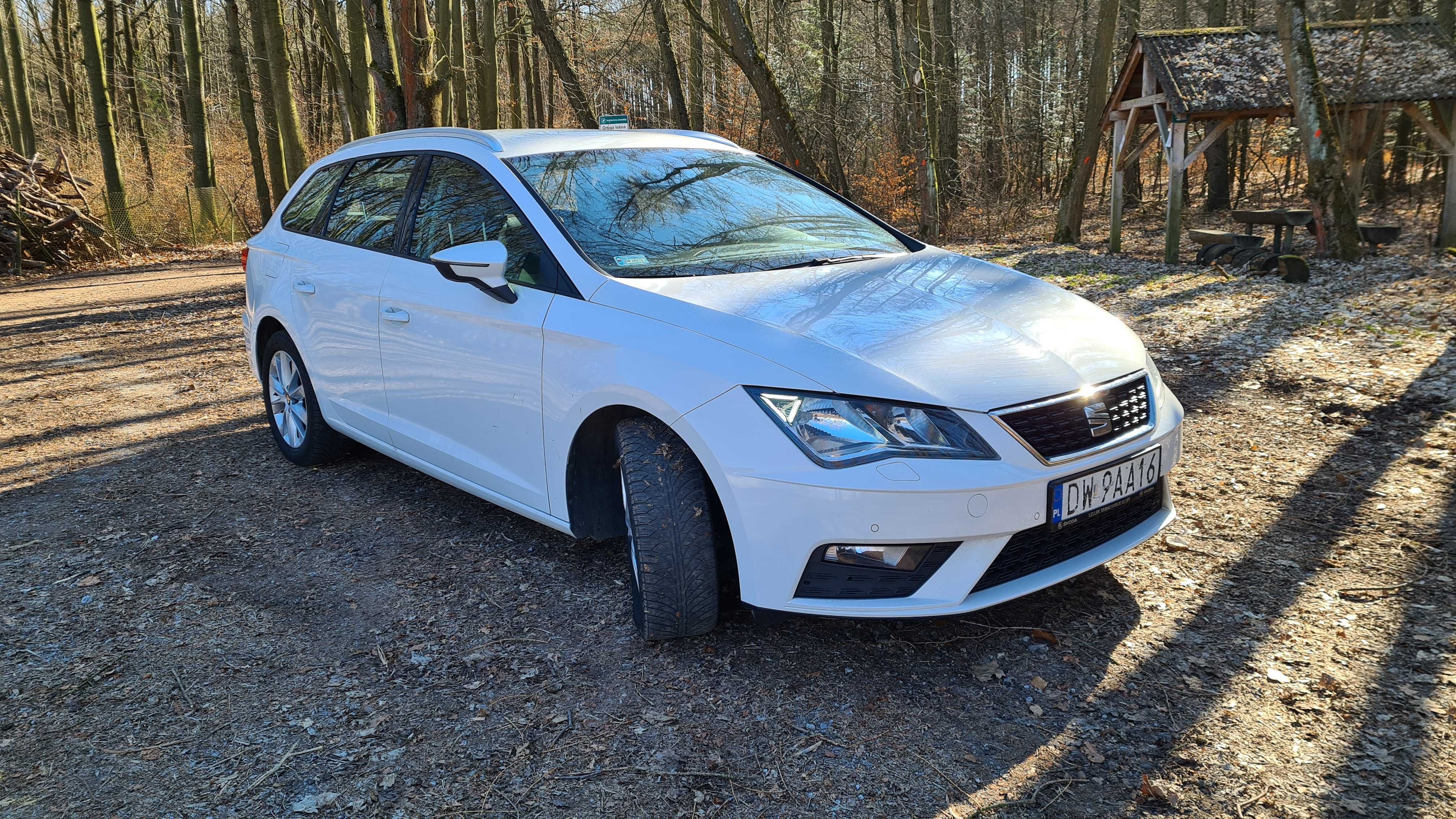 Wynajem pojazdów Seat Leon kombi 2018 1,6 TDI 110KM