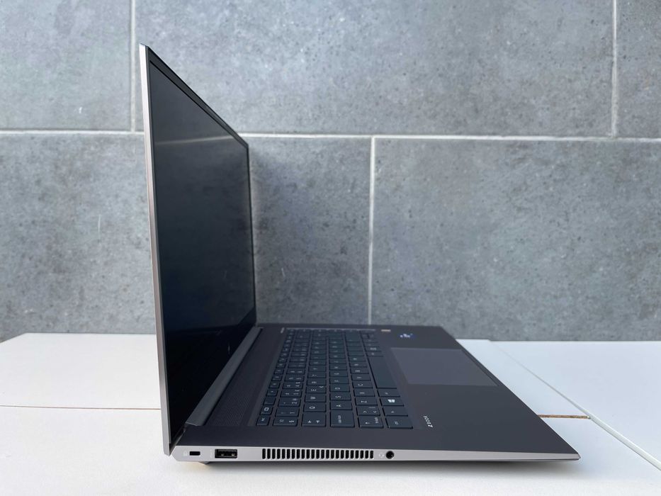 HP ZBook Studio G8/i9-11950H/16Gb/256Gb/15.6" IPS/T1200 (4Gb)/Гарантія