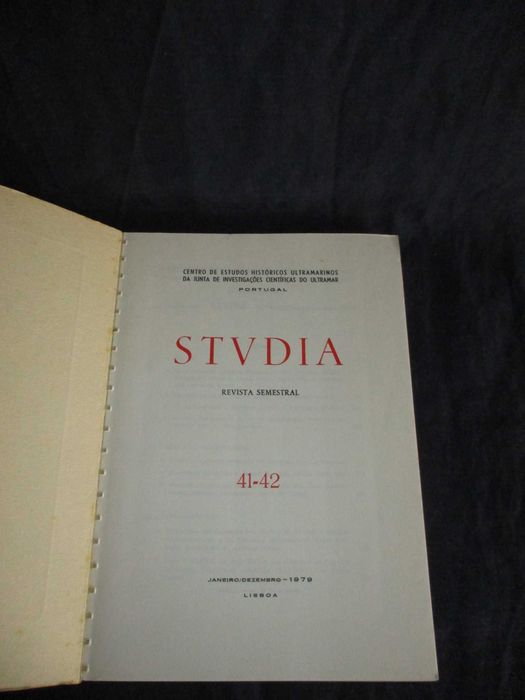 Livro Studia Revista Semestral 41-42 Janeiro/Dezembro 1979