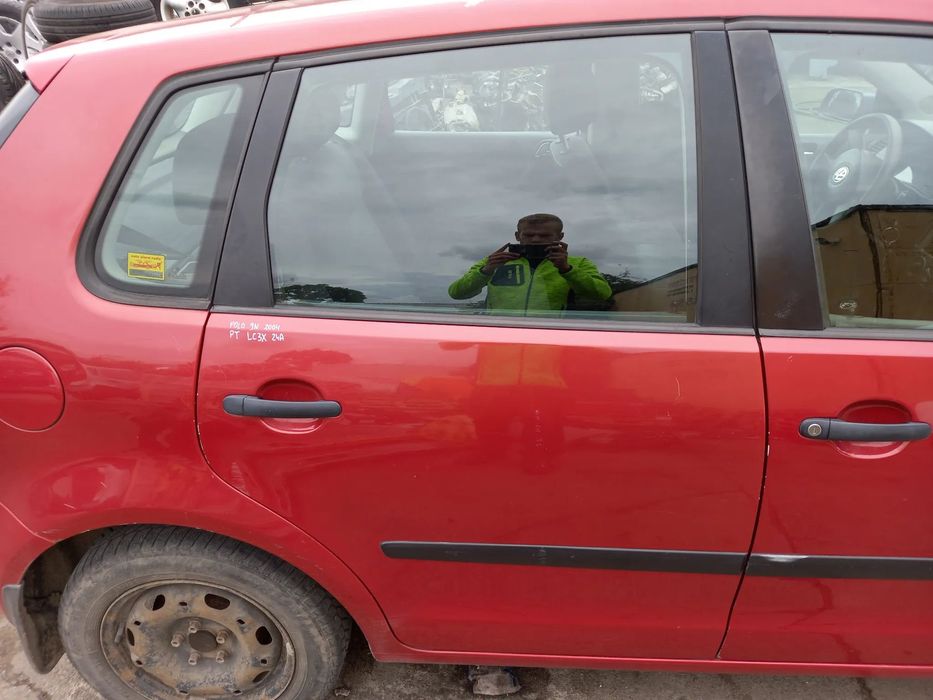 VW POLO 9N IV DRZWI PRAWY TYŁ PRAWE TYLNE LC3X