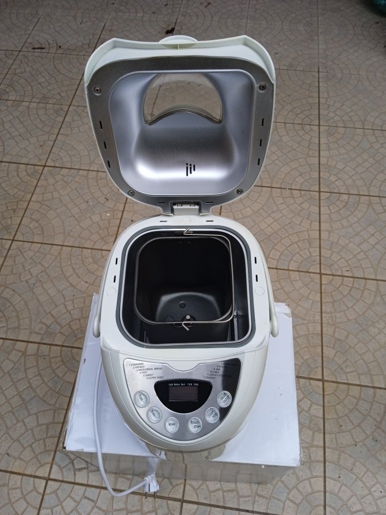 Máquina de fazer pão