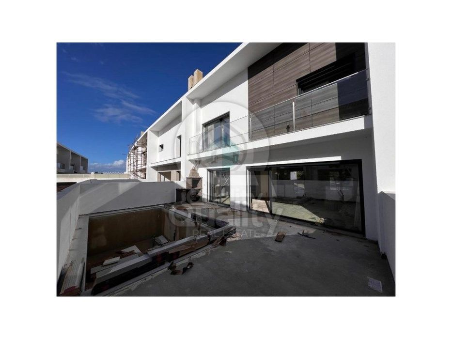 Moradia T4 em Alcochete