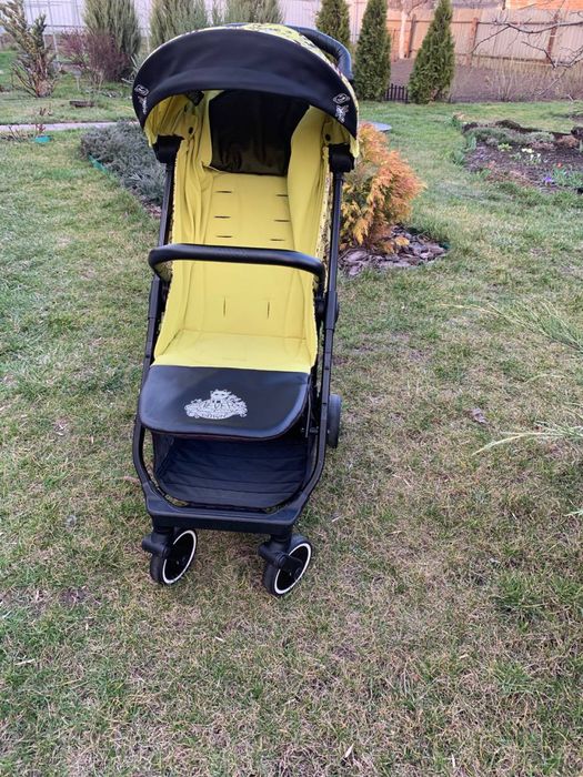 Прогулянкова коляска Anex  Air-X з оригінальними аксесуарами