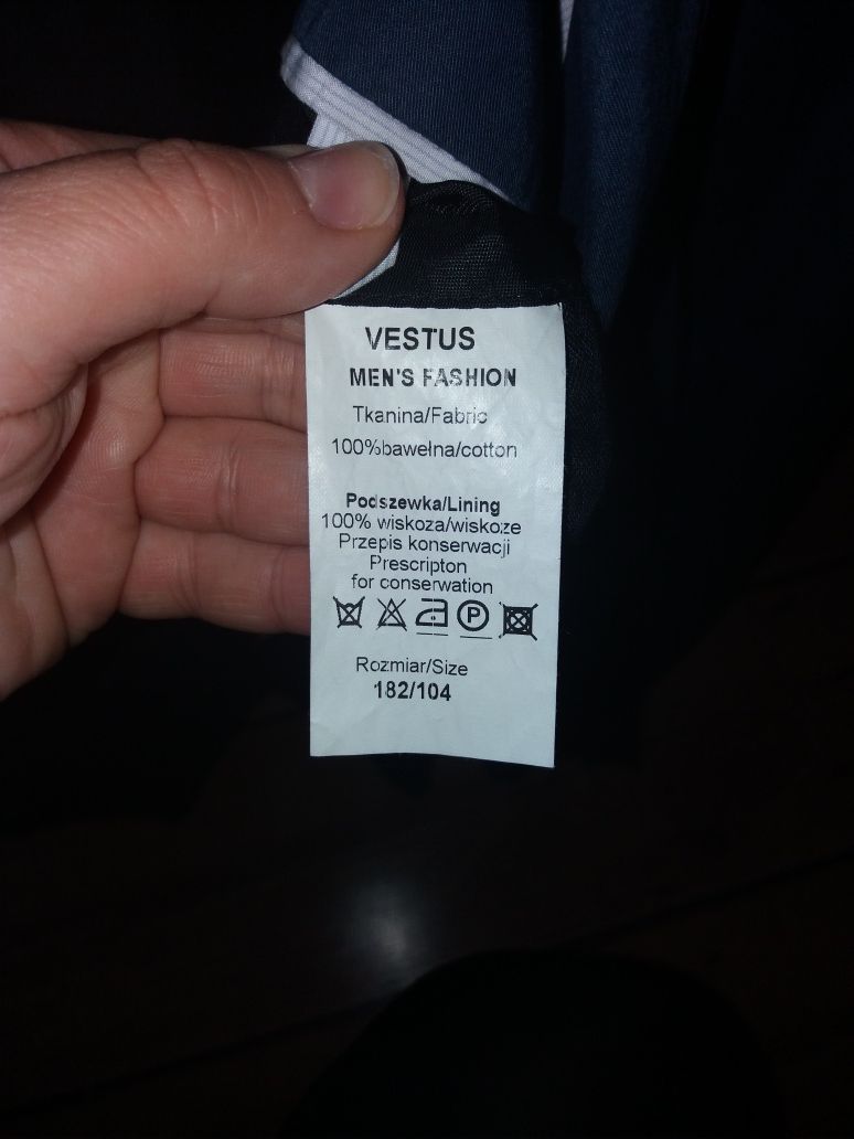 MarynarkaVestus 182/104/52