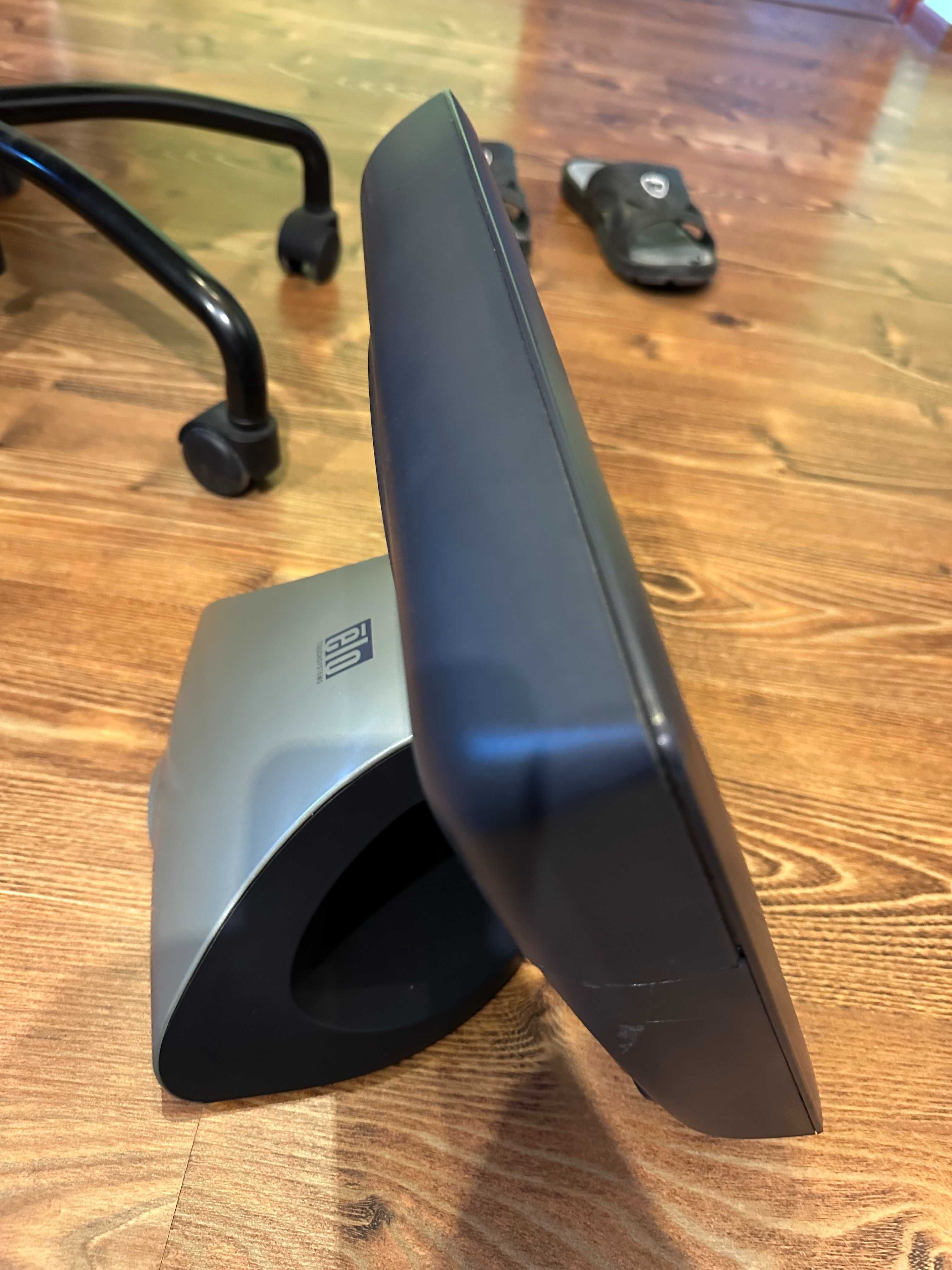 Komputer z ekranem dotykowym Elo Touch ET62681
