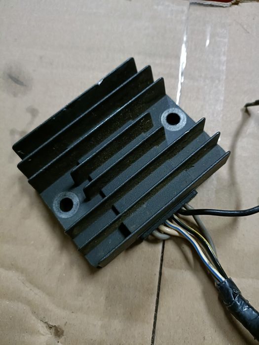 Regulator napięcia do traktorek kosiarka silnik honda 2216 sh622a-12