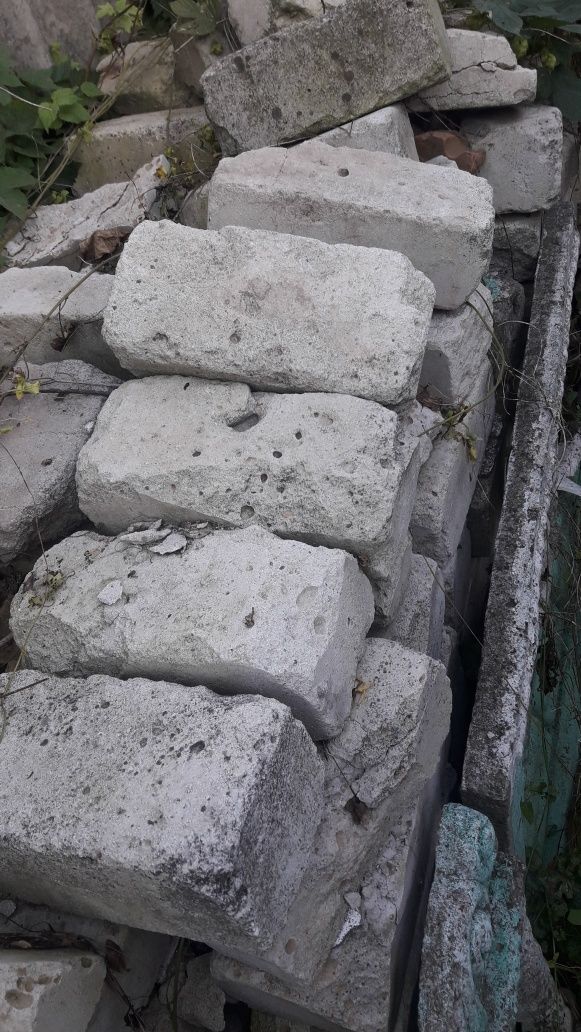 Кирпич продам б/у.