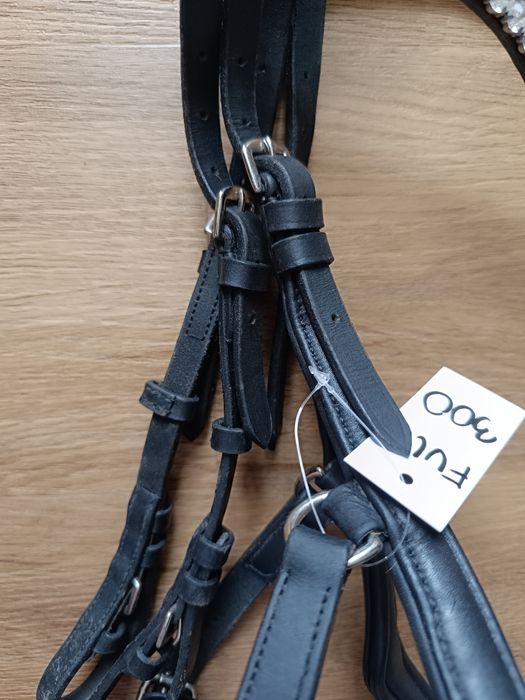 Full ogłowie anatomiczne czarne