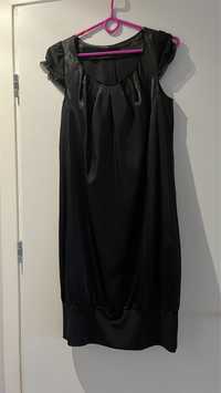 Elegancka czarna sukienka