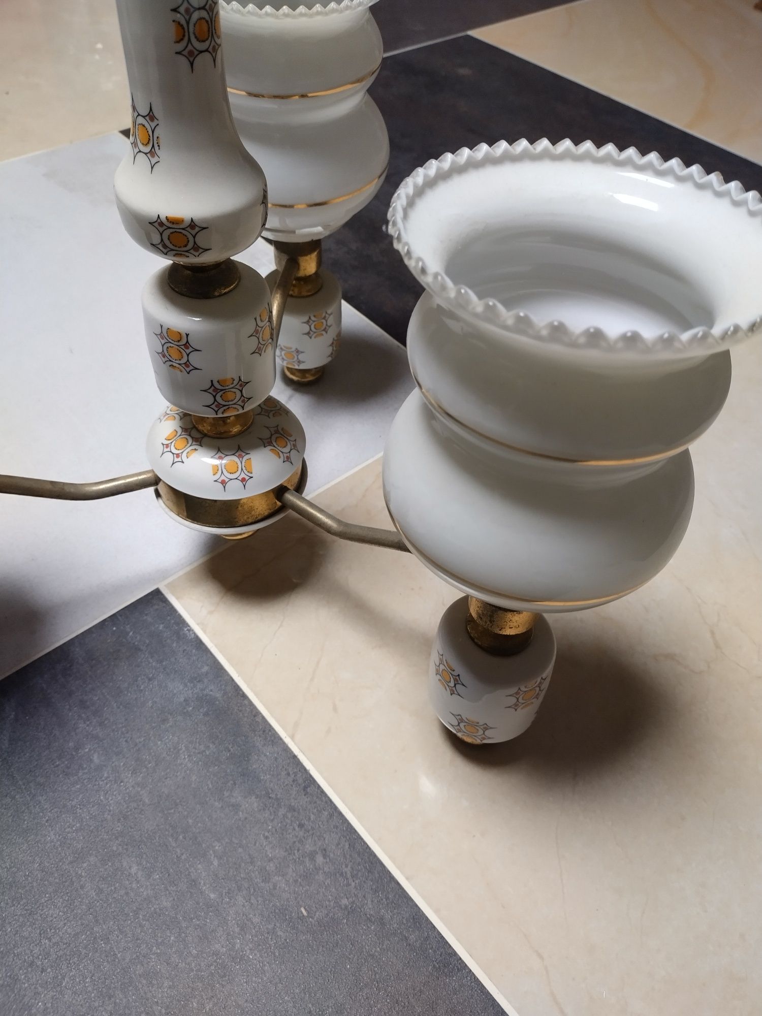 Żyrandol porcelanowy 3 żarówki