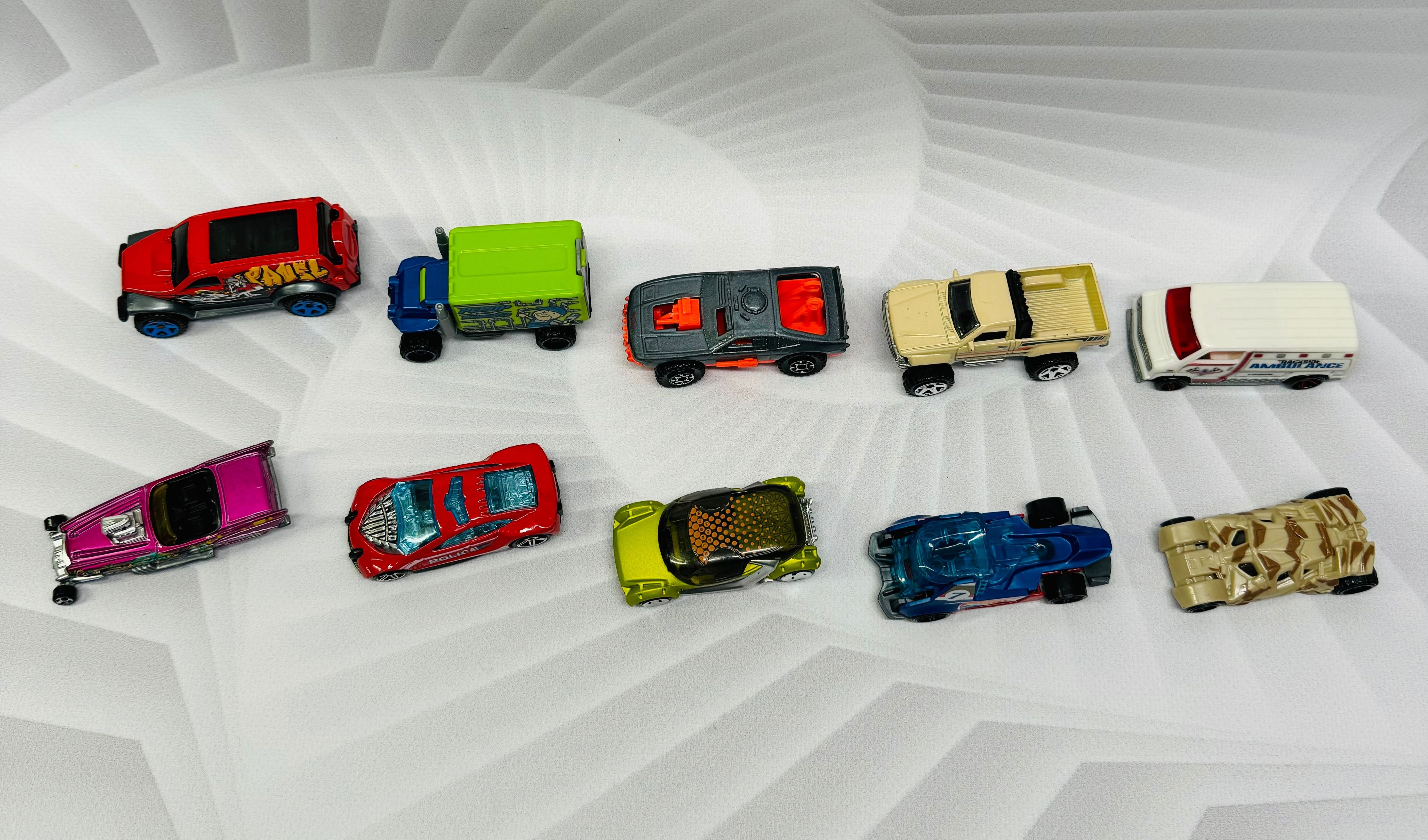 Машинки Hot Wheels Хол Вілс 10 штук Лот 27