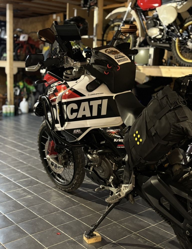 Ducati Desert x