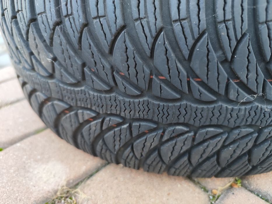 Opony zimowe 205/55R16 Fulda dot2820