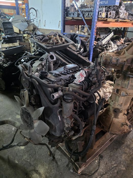 Motor toyota landcruiser 120 d4d