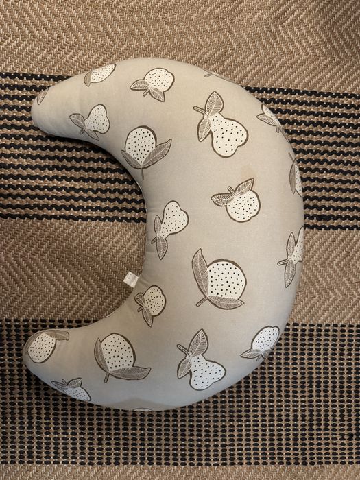 Poduszka do karmienia (księżyc)