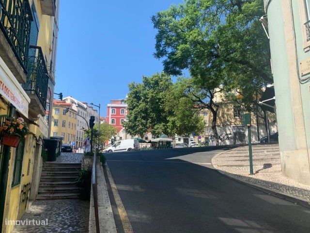 LCP1735 - Prédio em Santos para reabilitação