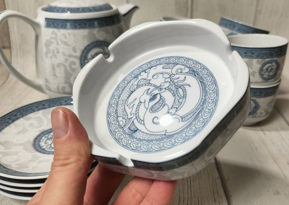 Порцеляновий чайний набір