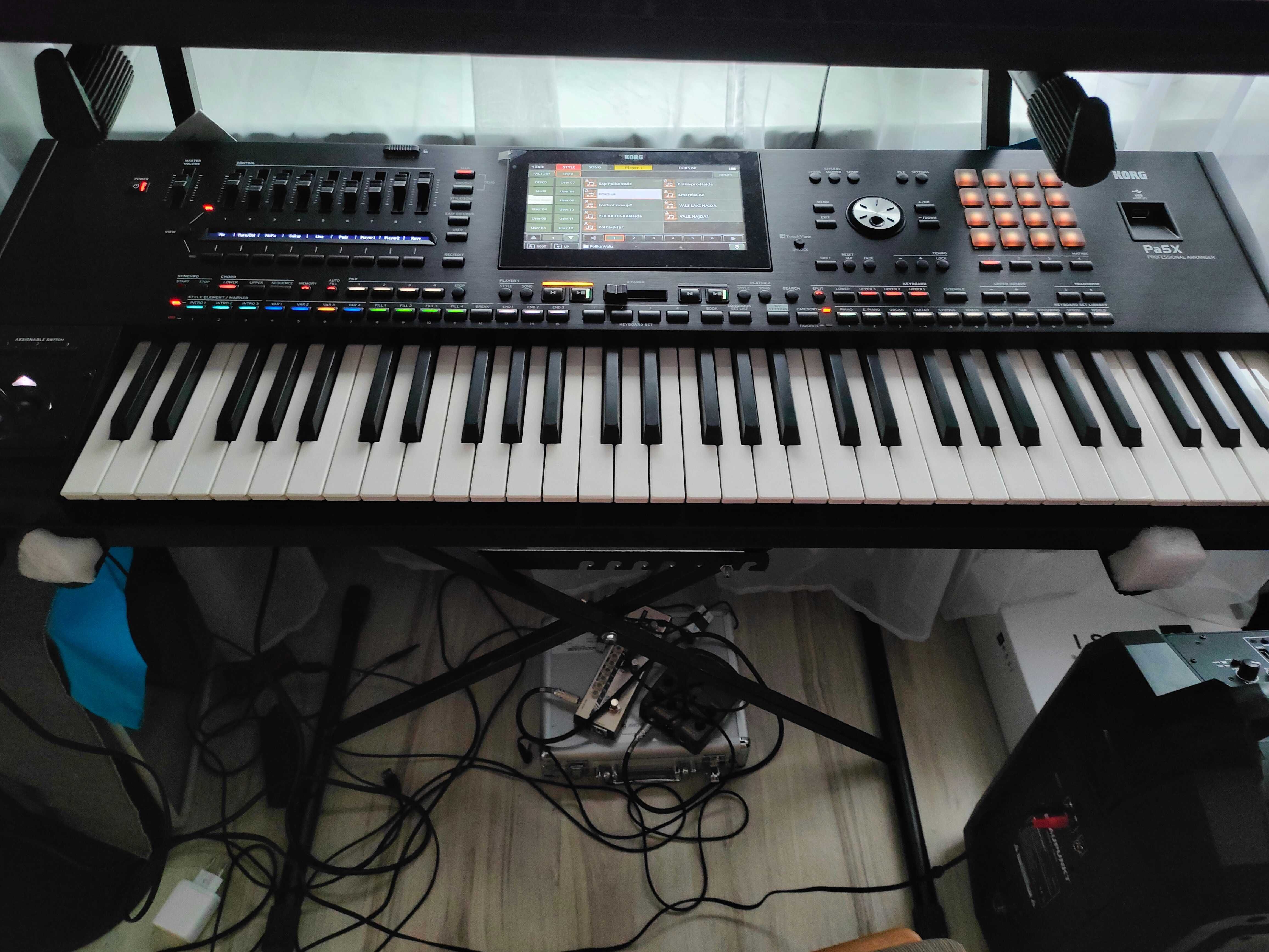 Korg PA 5X 61 kl. + TWARDY FUTERAŁ