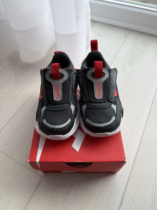 Buty sneakersy dla chłopca Nike Air Max rozmiar 21