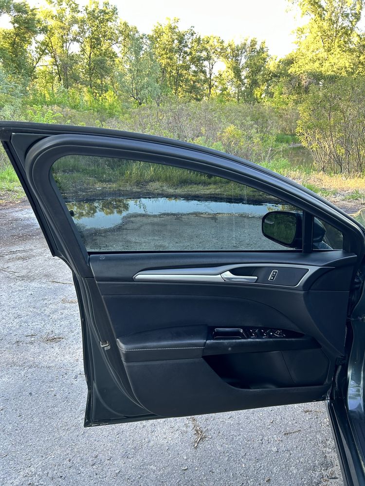 Продам Ford Fusion