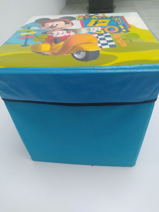 Banco arrumação Mickey