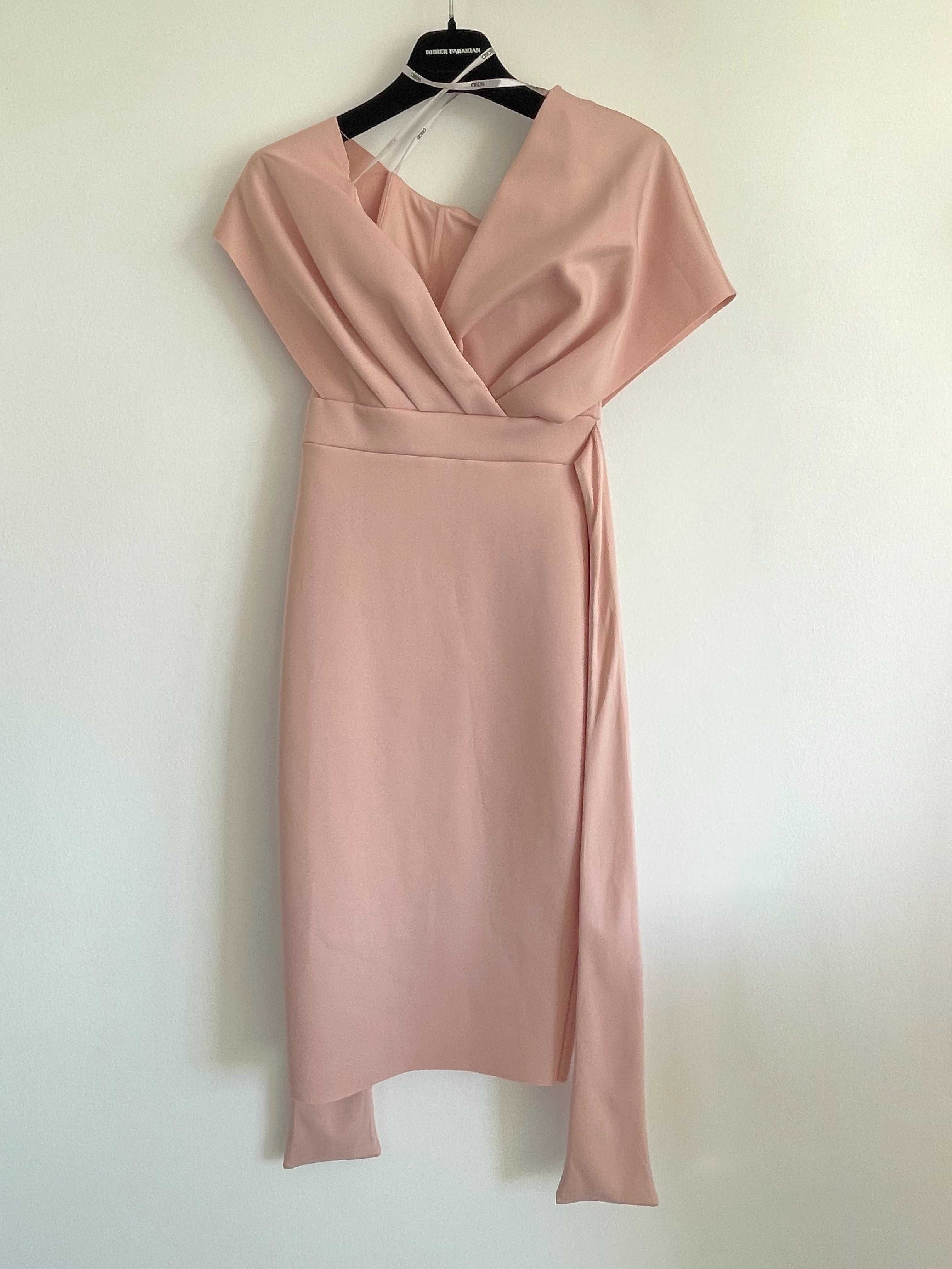 Vestido ASOS rosa