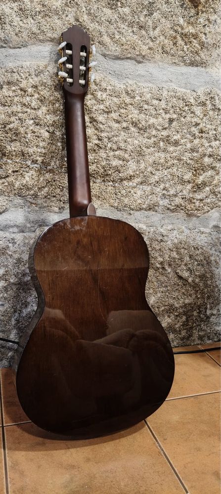 Guitarra Yamaha C70